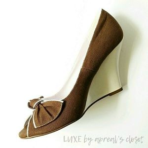 Classic & Feminine Open Toe Bow Tie Wedge Heel